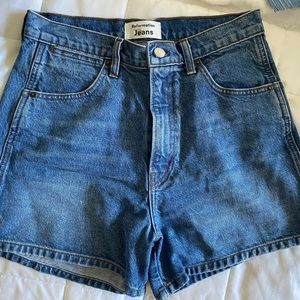 Reformation star short in W 28